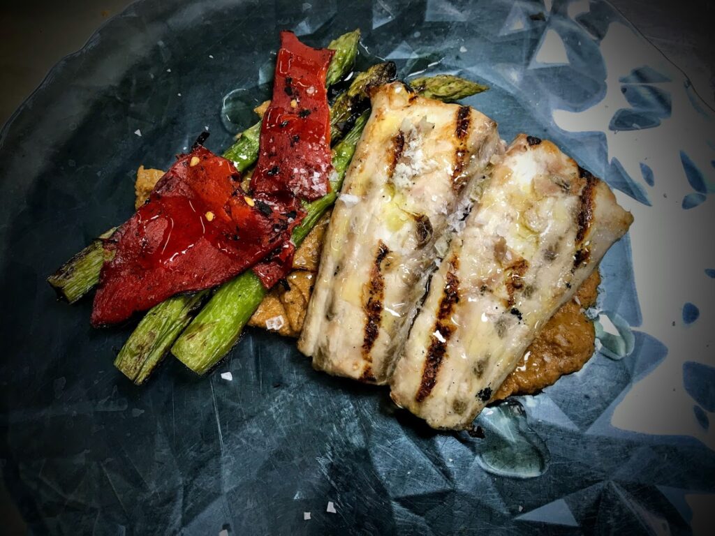 corvina a la brasa con salsa romescu el laurel corvina a la brasa con salsa romescu el laurel