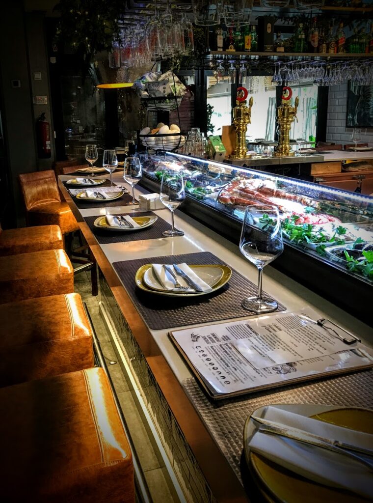 el laurel barra gastrobar