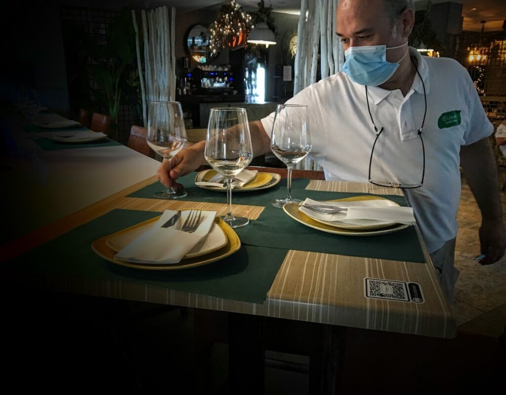 gastrobarra el laurel playa san juan