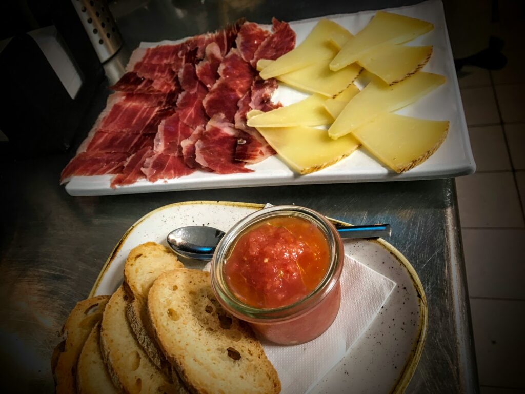 jamón ibérico queso manchego el laurel gastrobar