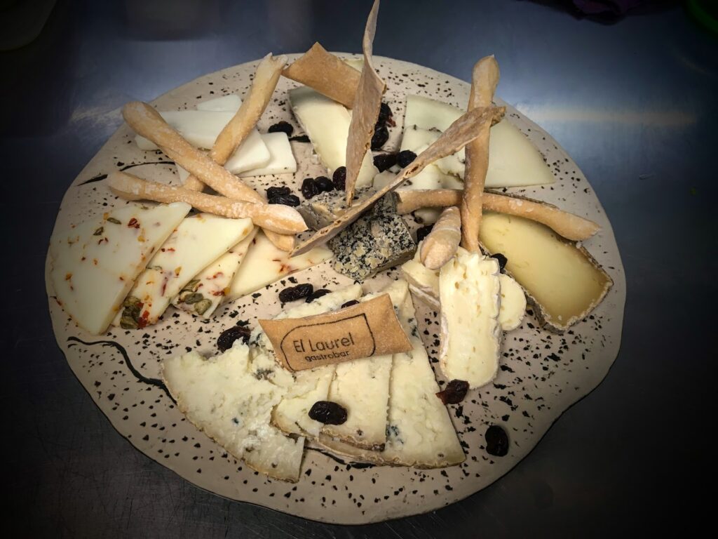 tabla de quesos internacionales el laurel